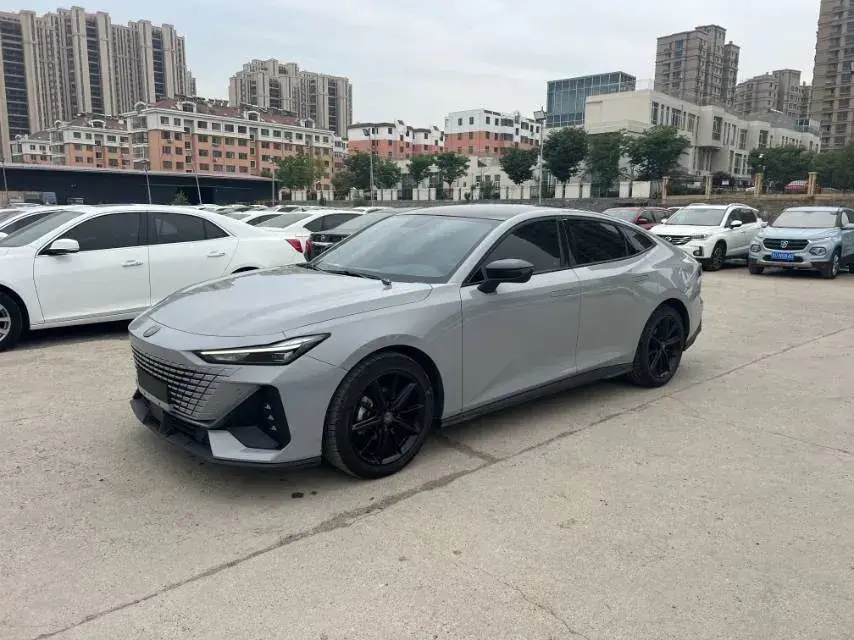 2022 ChangAn UNI-V 1.5T 188HP L4 7DCT