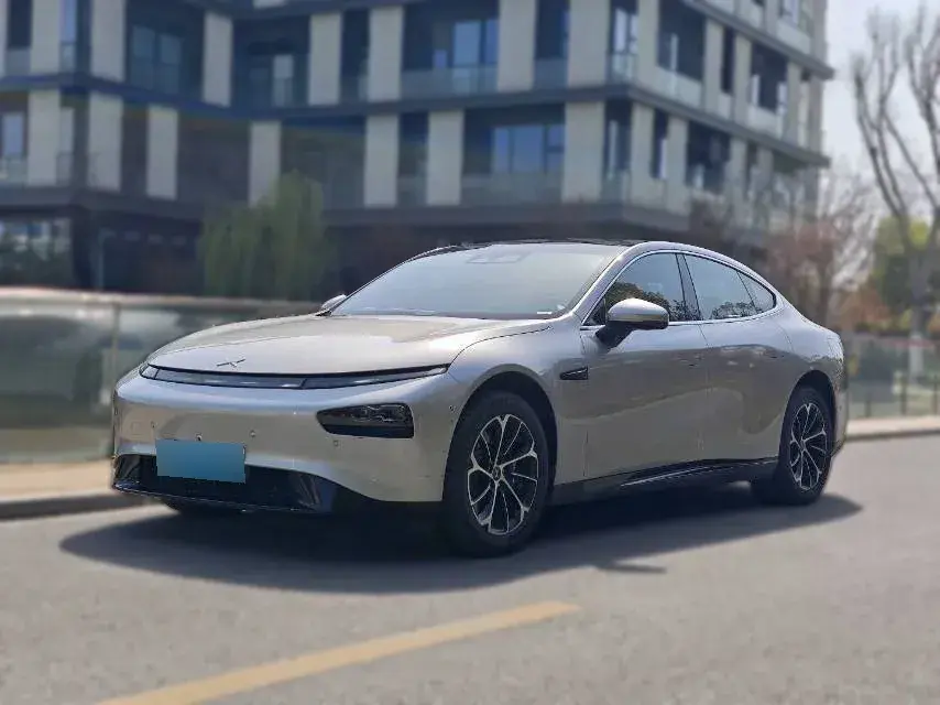 2022 Xpeng P7 BEV 70.8KWH