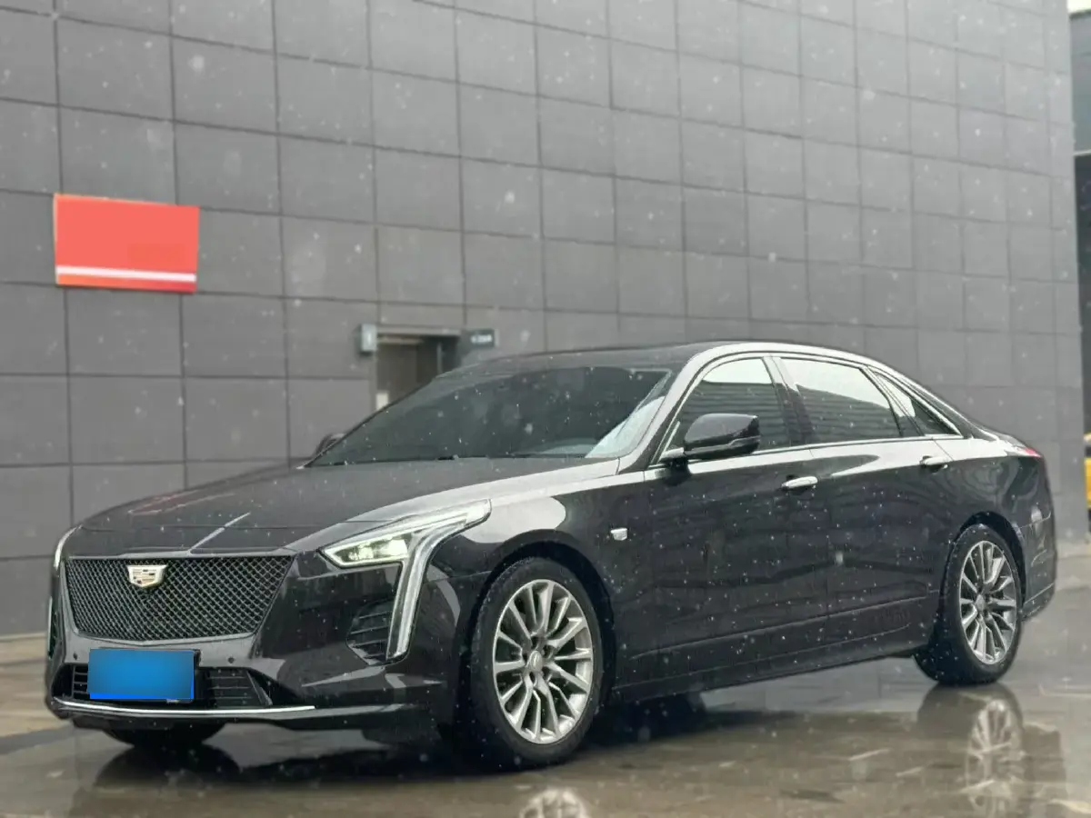 2022 Cadillac CT6 2.0T 237HP L4 10AT