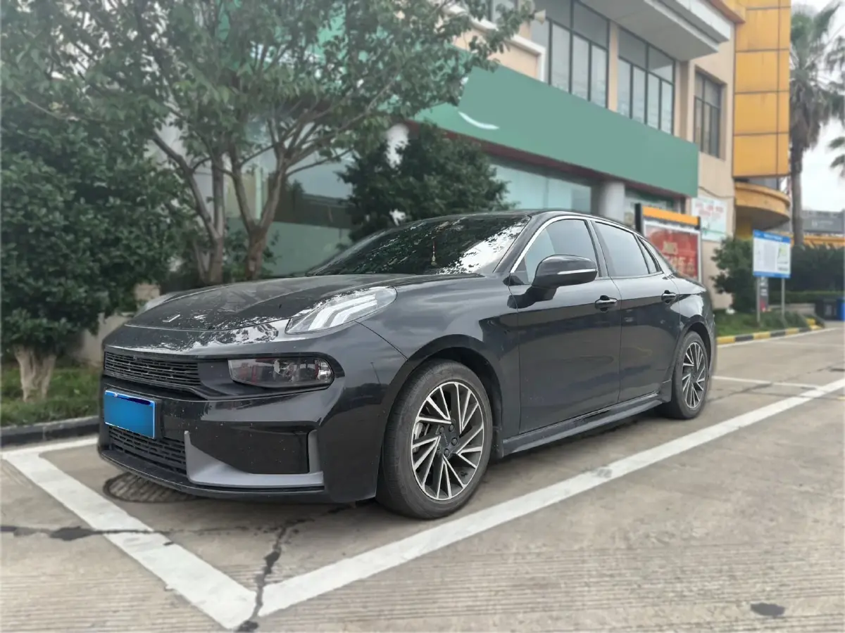 2022 LYNK&CO 03 2.0T 190HP L4 7DCT