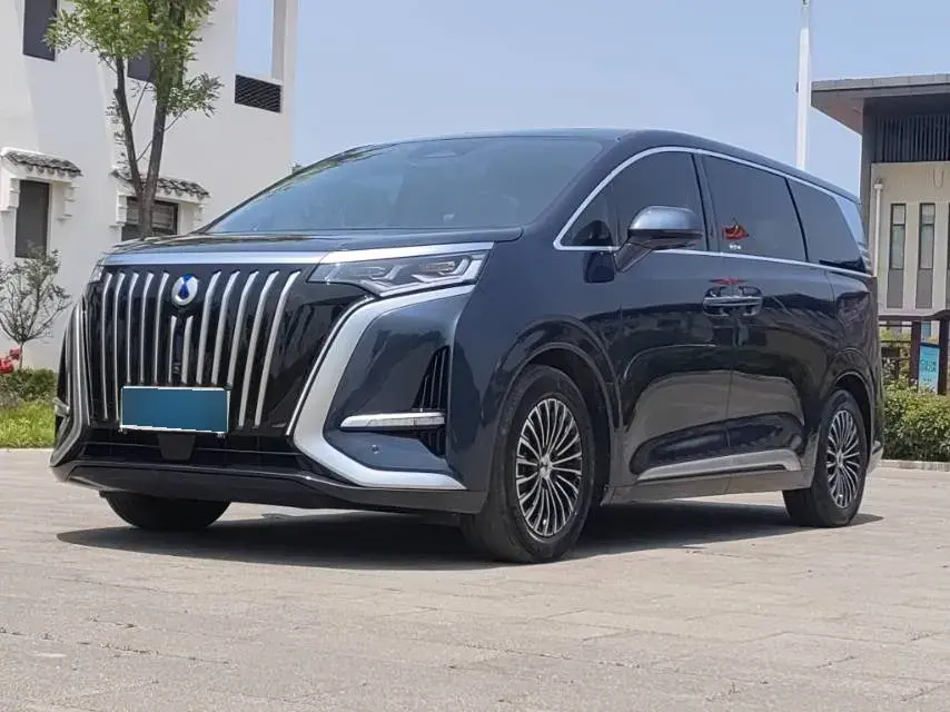 2022 Denza D9 BEV 103.36KWH