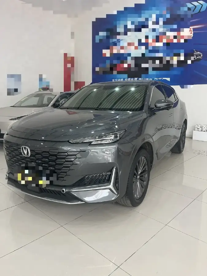 2021 ChangAn UNI-K 2.0T 233HP L4 8AT