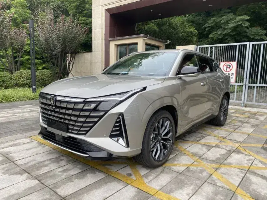 2025 ChangAn UNI-Z 1.5T 188HP L4 7DCT