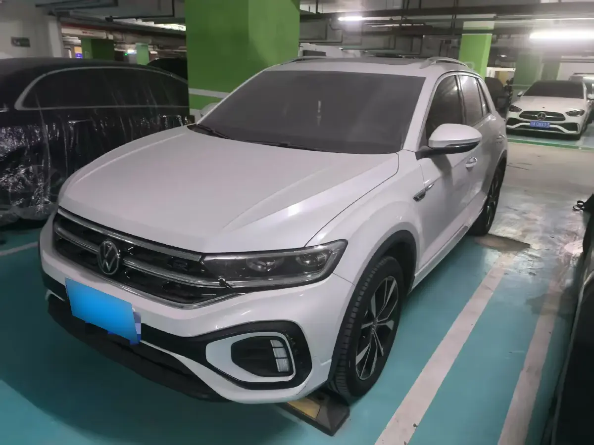 2024 Volkswagen T-Roc 1.5T 160HP L4 7DCT