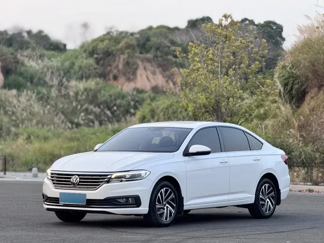 2022 Volkswagen Lavida 1.5L 113HP L4 6AT