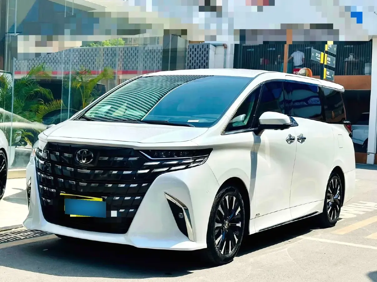 2024 Toyota Vellfire 2.5L 190HP L4 E-CVT Hybrid