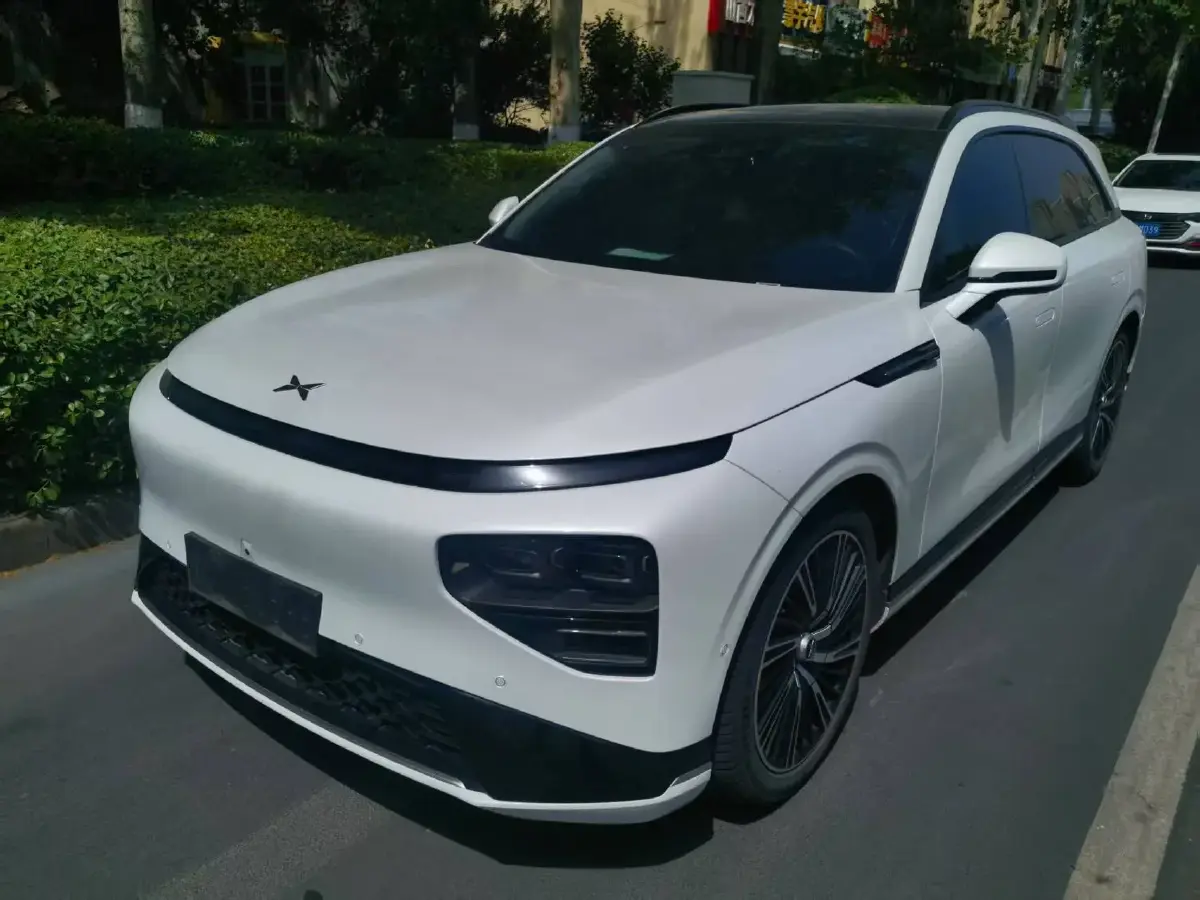 2024 Xpeng G9 BEV 78.2KWH