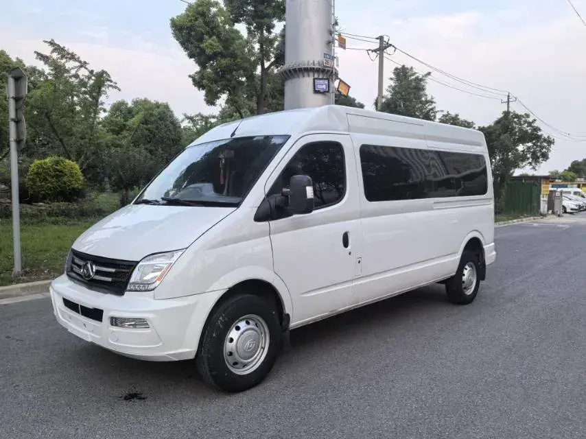 2021 MAXUS XinTu V80 2.0T 127HP L4 6AMT