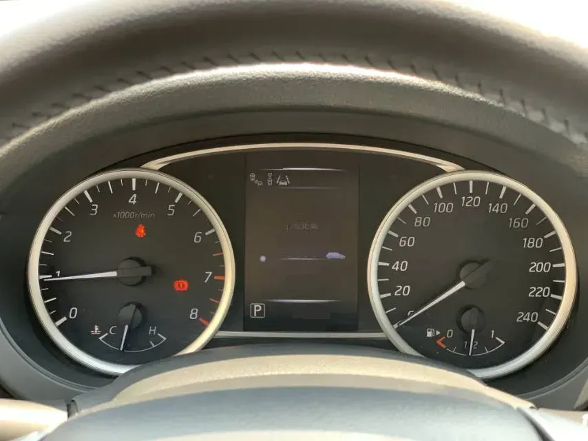 2023 Nissan Tiida 1.6L 122HP L4 CVT,autocango,china used car exporter,china ev exporter,chinese used car exporter,chinese used ev exporter
