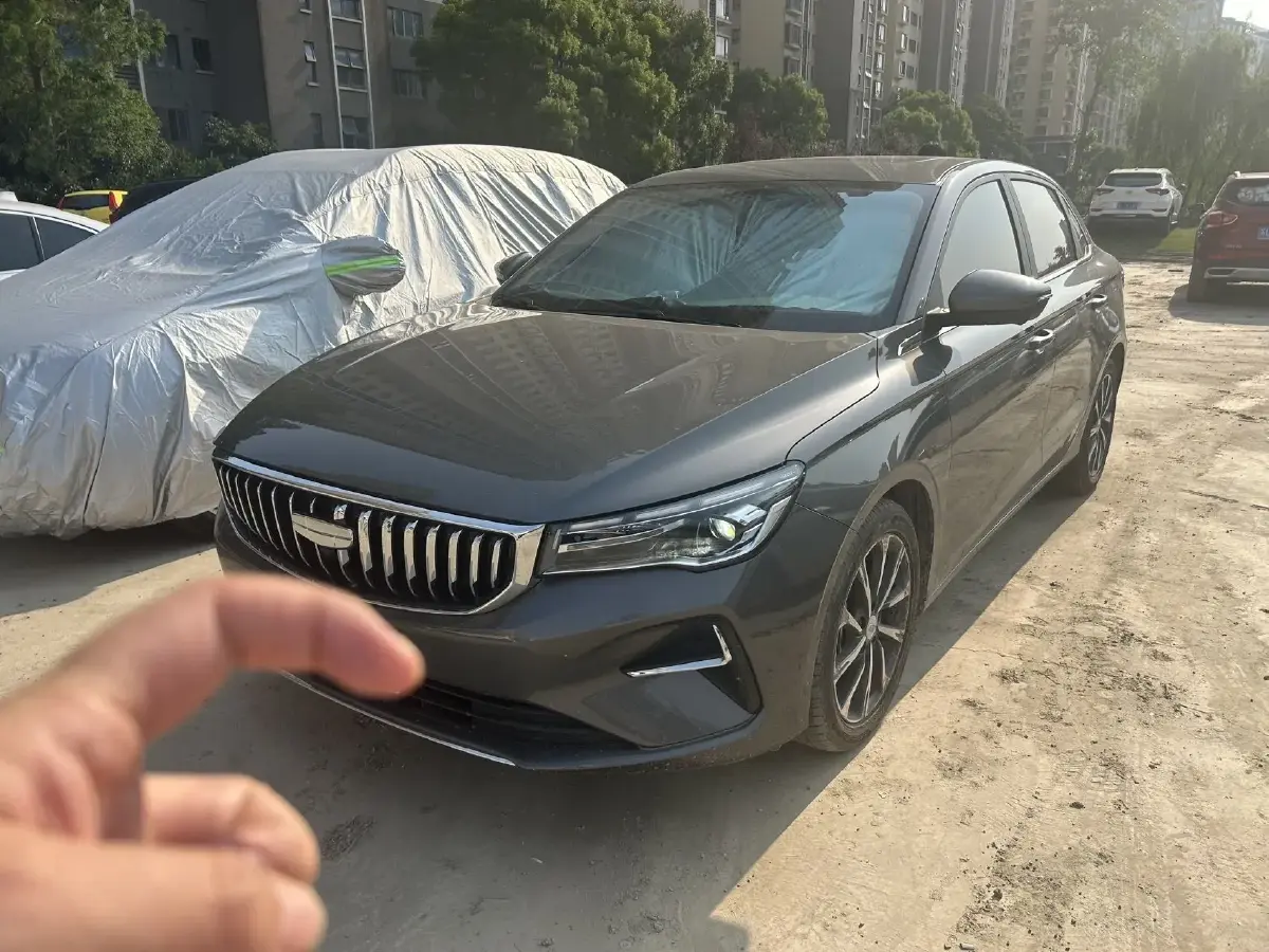 2025 Geely Emgrand 1.5L 127HP L4 CVT