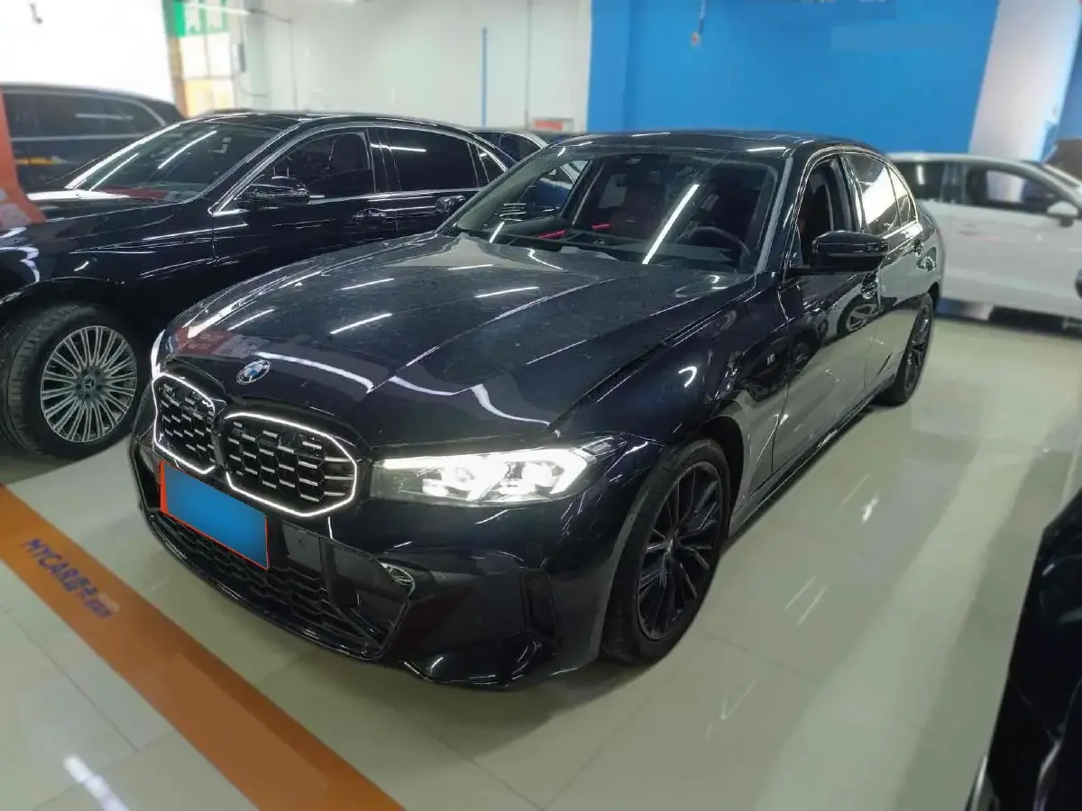 2024 BMW 3 Series 2.0T 184HP L4 8AT