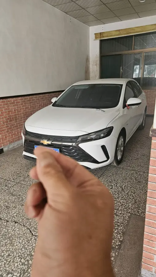 2022 Chevrolet Monza 1.5L 113HP L4 6AT