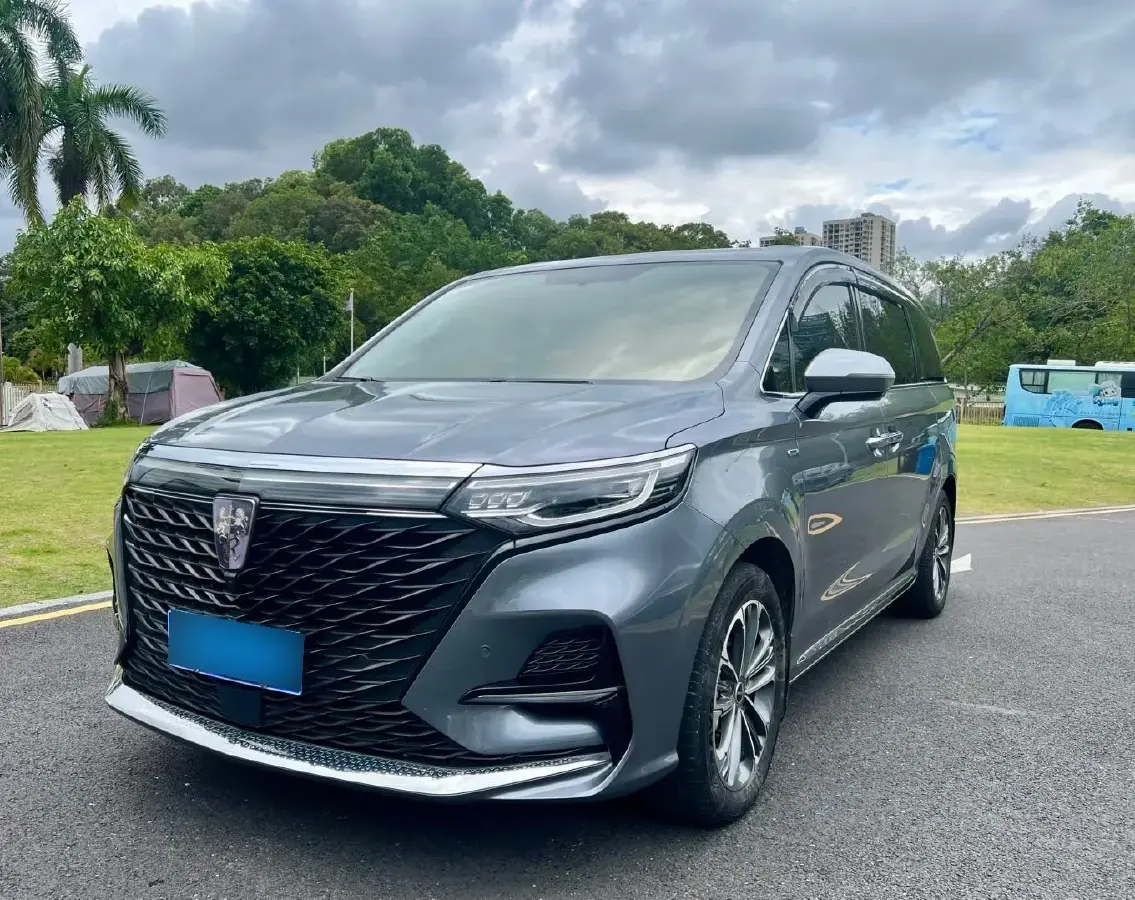 2022 Roewe iMAX8 2.0T 234HP L4 8AT