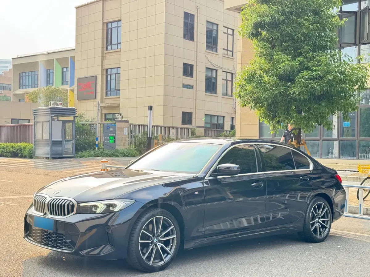 2023 BMW 3 Series 2.0T 156HP L4 8AT