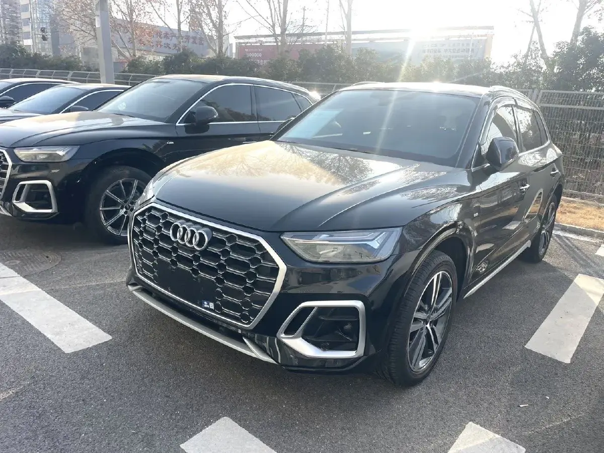 2022 Audi Q5L 2.0T 190HP L4 7DCT