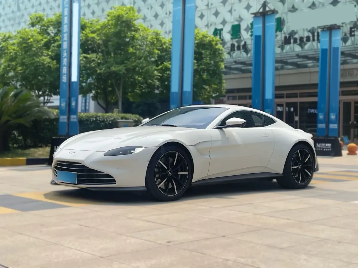 2023 Aston Martin V8 Vantage 4.0T 510HP V8 8AT