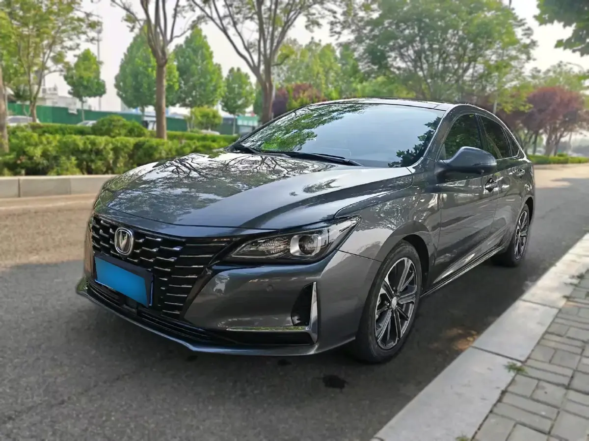2022 ChangAn Raeton CC 1.5T 188HP L4 7DCT