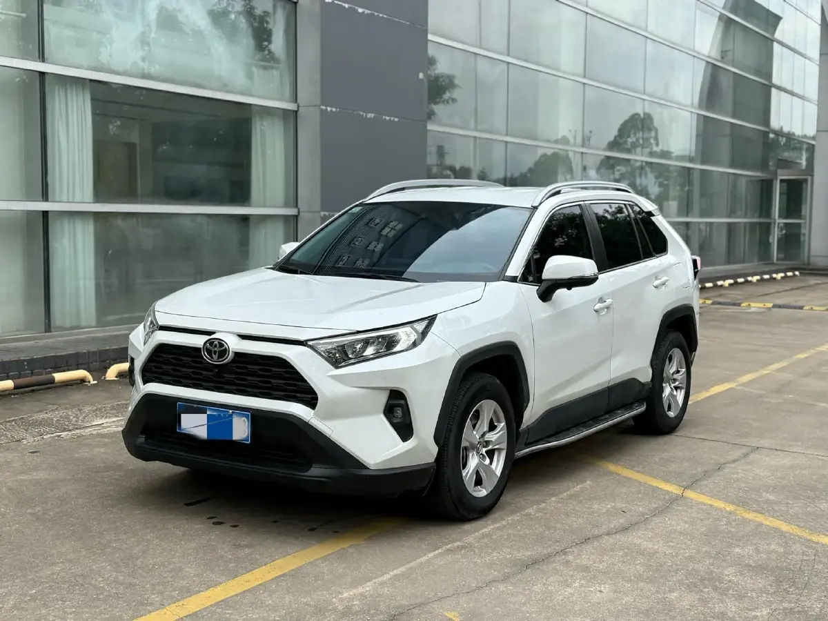 2023 Toyota RAV4 2.0L 171HP L4 CVT