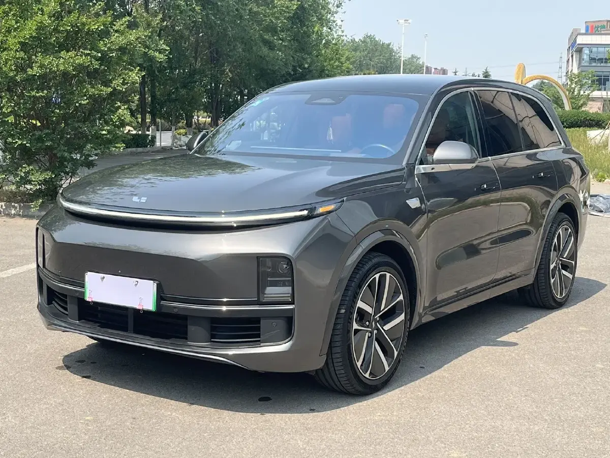 2023 Li L8 Range Extended 154HP REEV 40.9KWH