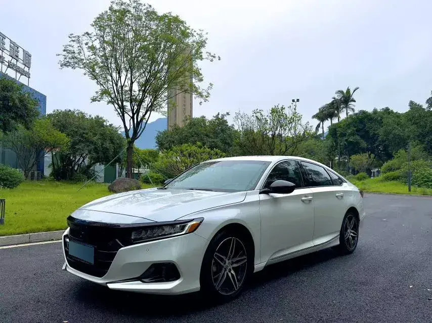 2022 Honda Accord 1.5T 194HP L4 CVT