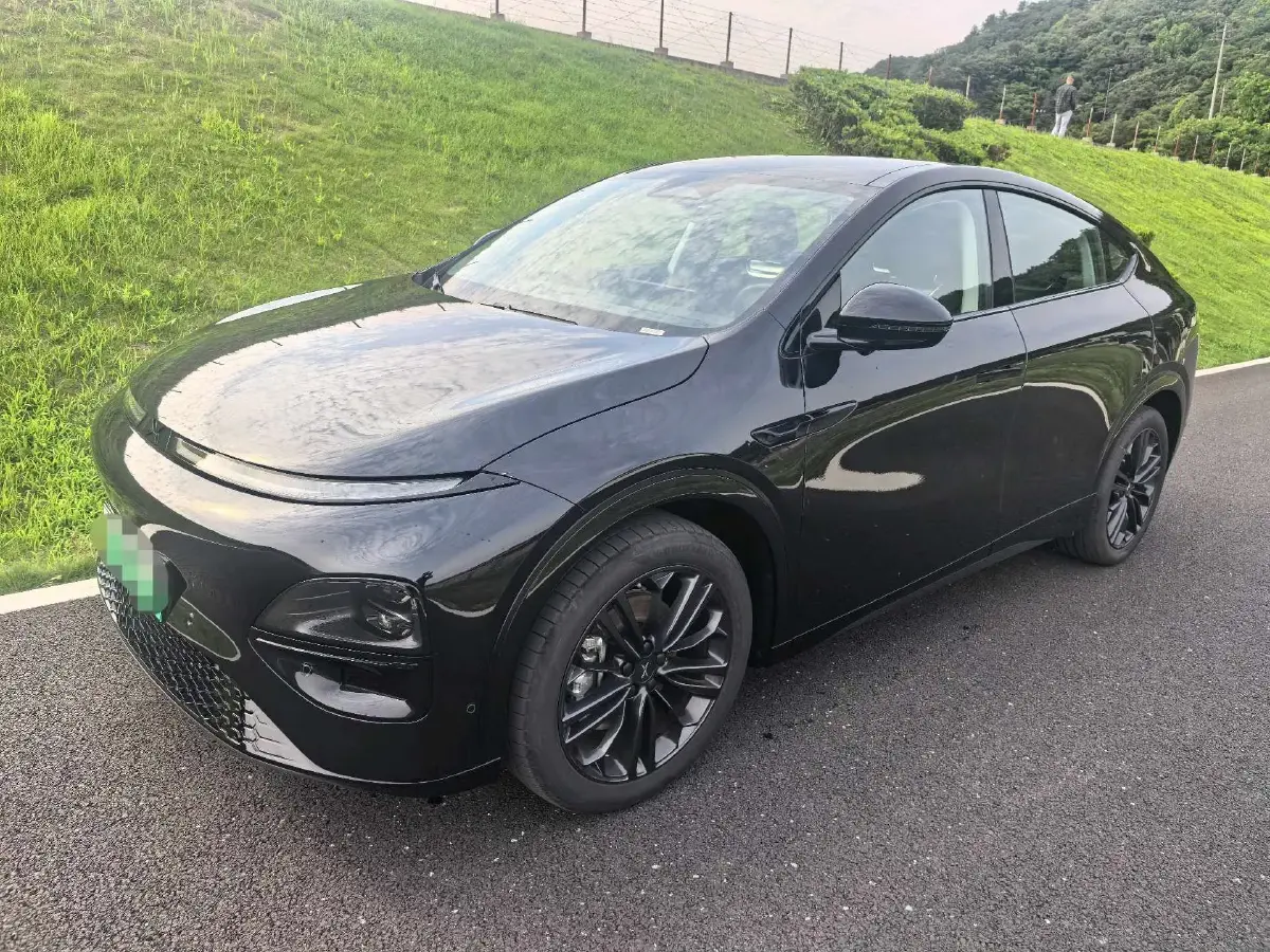2023 Xpeng G6 BEV 66KWH