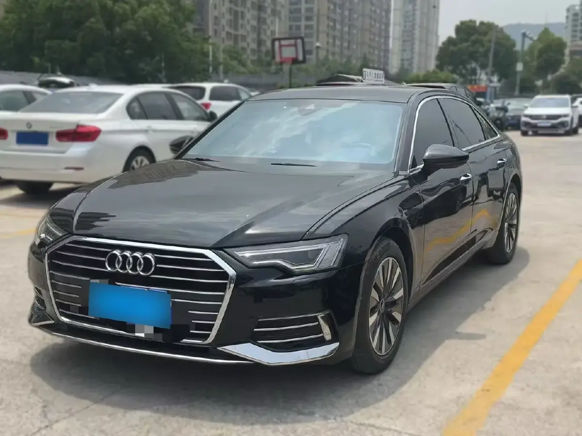 2022 Audi A6L 2.0T 224HP L4 7DCT