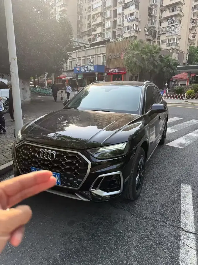 2024 Audi Q5L 2.0T 190HP L4 7DCT