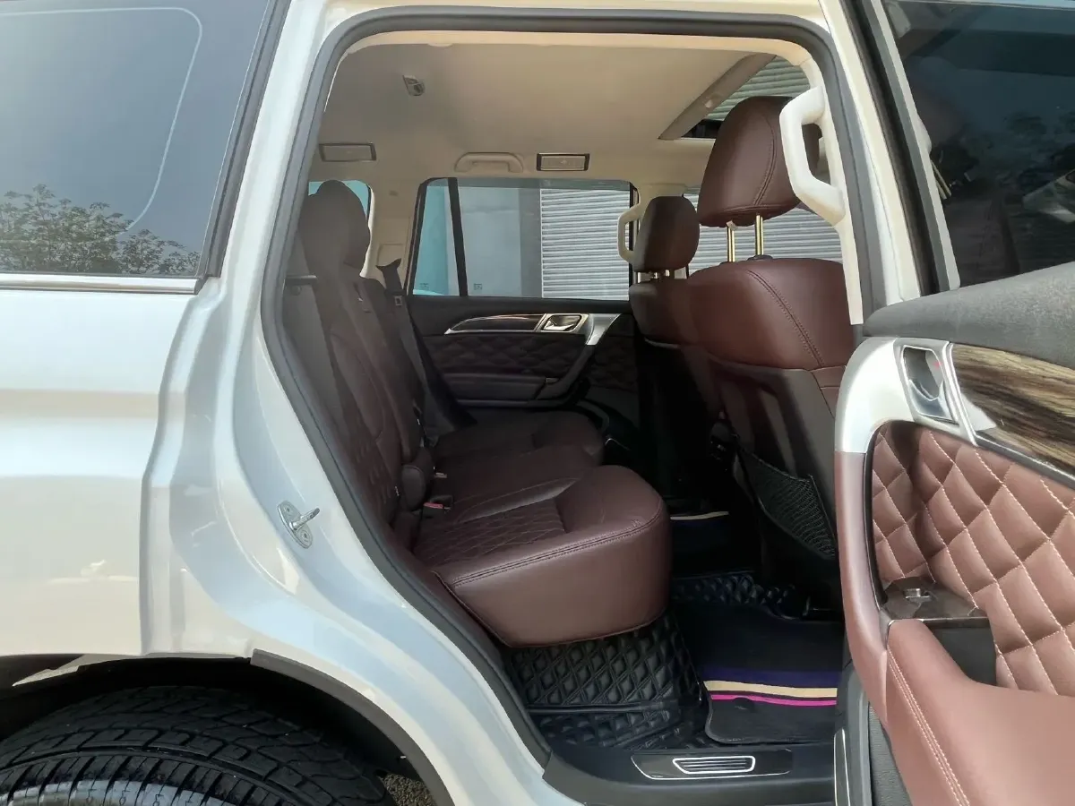 2022 Haval H9 2.0T 224HP L4 8AT,autocango,china used car exporter,china ev exporter,chinese used car exporter,chinese used ev exporter