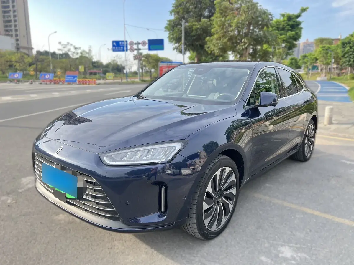 2022 HIMA AITO M5 Range Extended 125HP REEV 40KWH