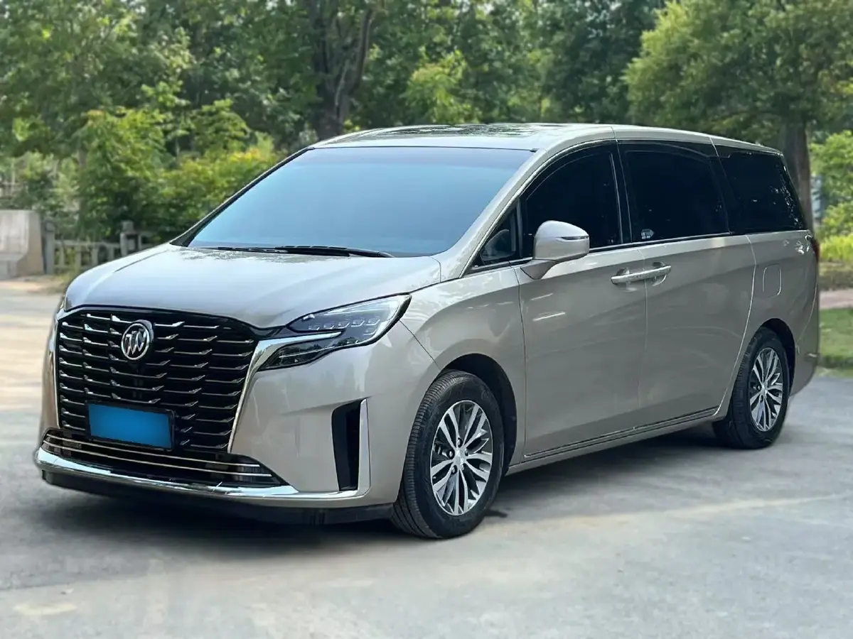 2023 Buick GL8 2.0T 237HP L4 9AT 2023 Buick GL8 2.0T 237HP L4 9AT