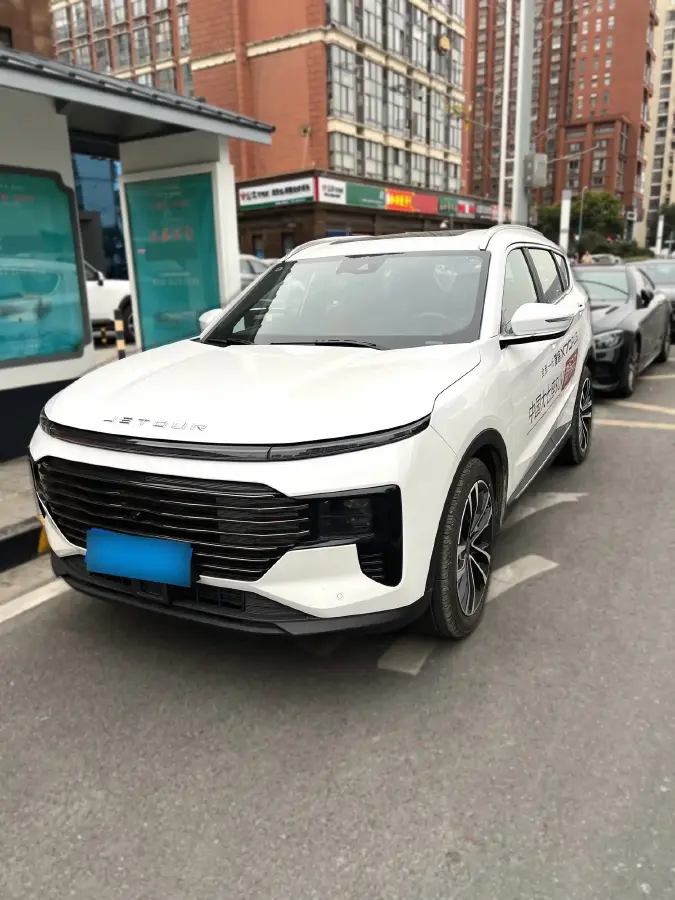 2025 Jetour X70 Plus 1.5T 184HP L4 7DCT