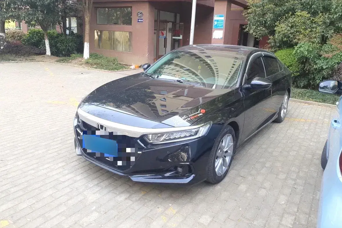 2022 Honda Accord 1.5T 194HP L4 CVT