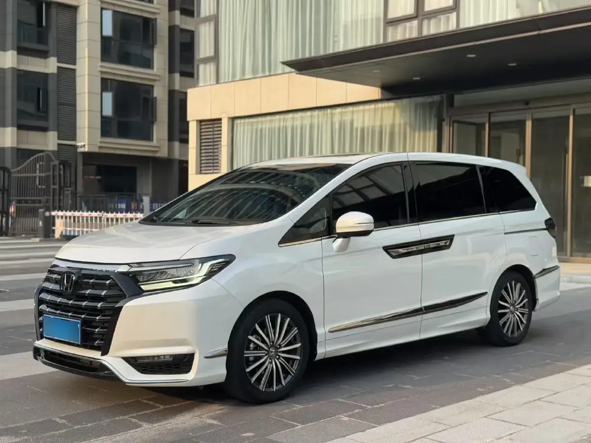 2022 Honda Elysioin 2.0L 146HP L4 E-CVT Hybrid