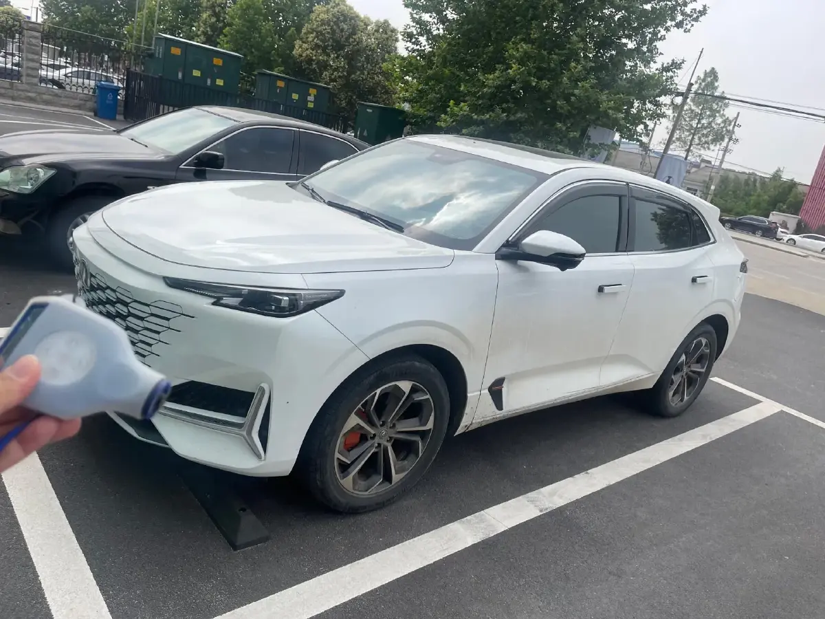 2022 ChangAn UNI-K iDD 1.5T 170HP L4 6TCT PHEV 30.74KWH