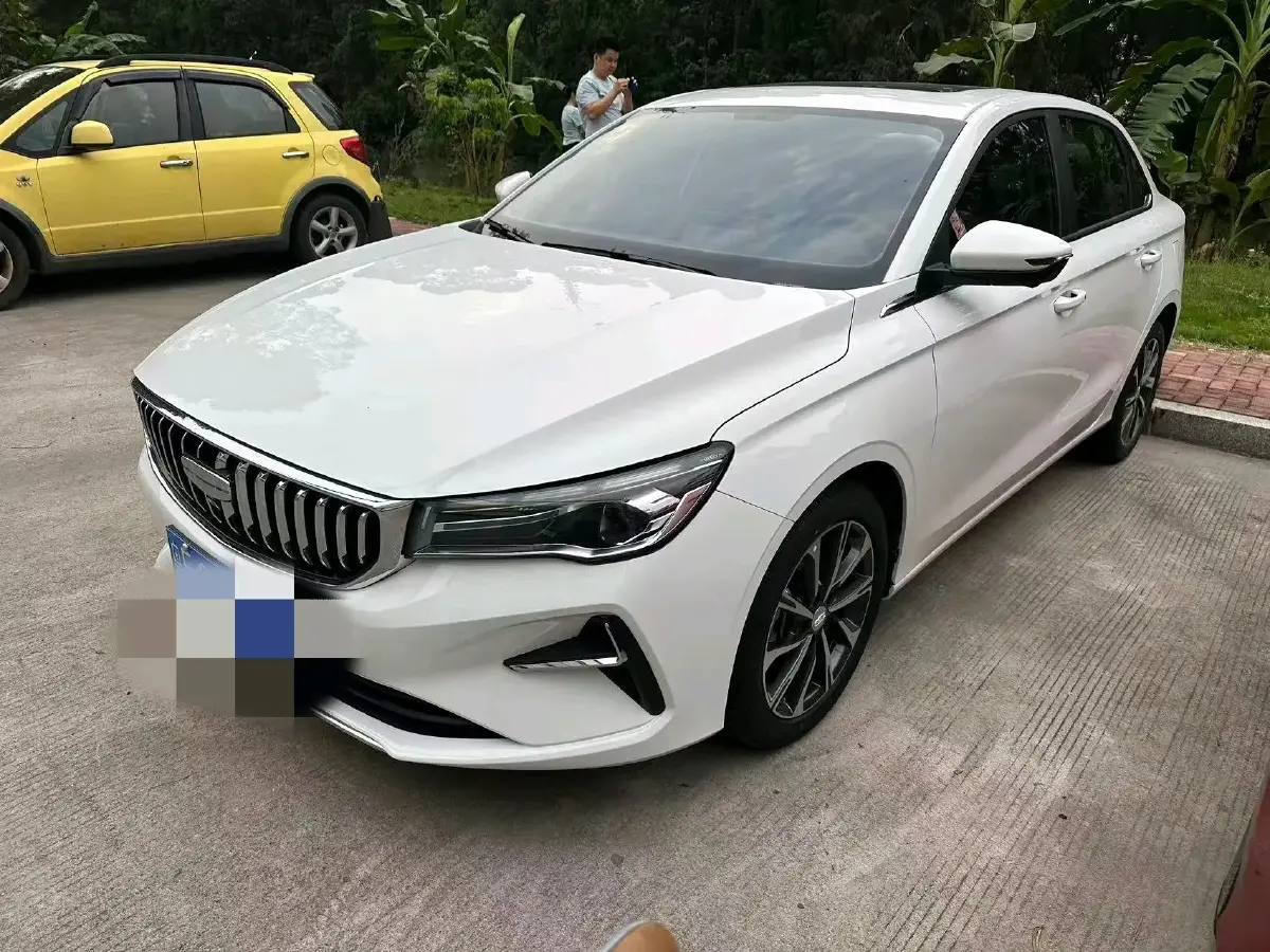 2025 Geely Emgrand 1.5L 127HP L4 CVT