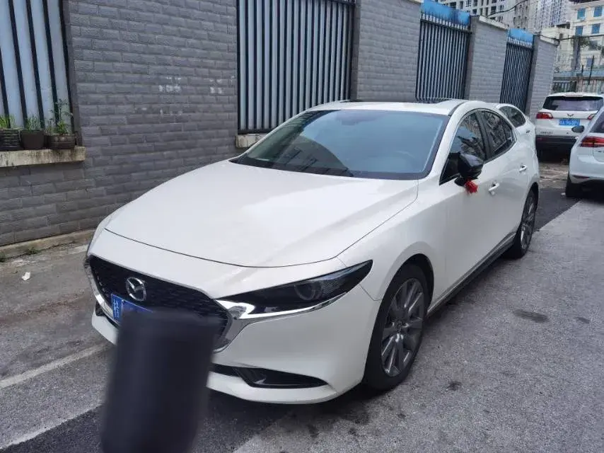 2022 Mazda 3 Axela 2.0L 158HP L4 6AT