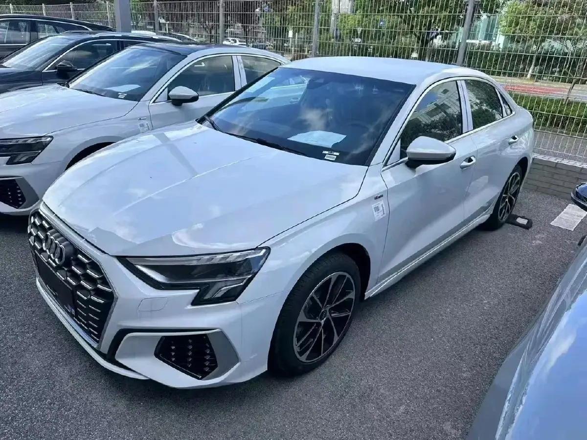 2022 Audi A3 1.4T 150HP L4 7DCT