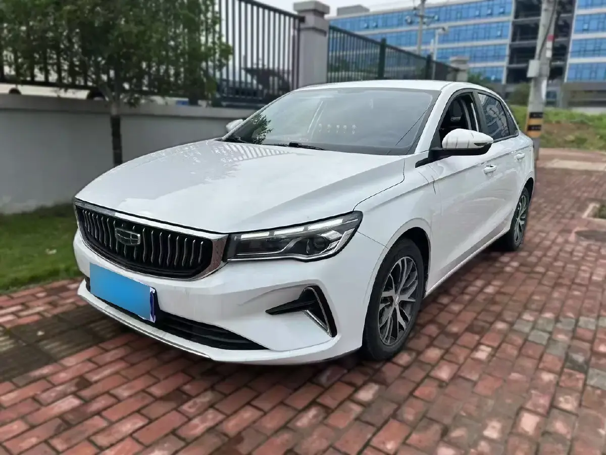 2023 Geely Emgrand 1.5L 127HP L4 CVT