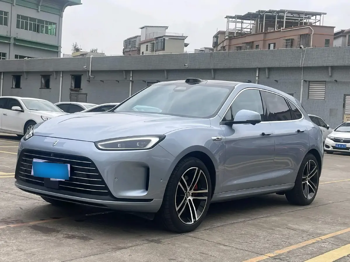 2023 HIMA AITO M5 1.5T 152HP L4 REEV 40KWH