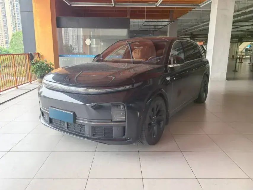 2023 Li L7 Range Extended 154HP REEV 40.9KWH