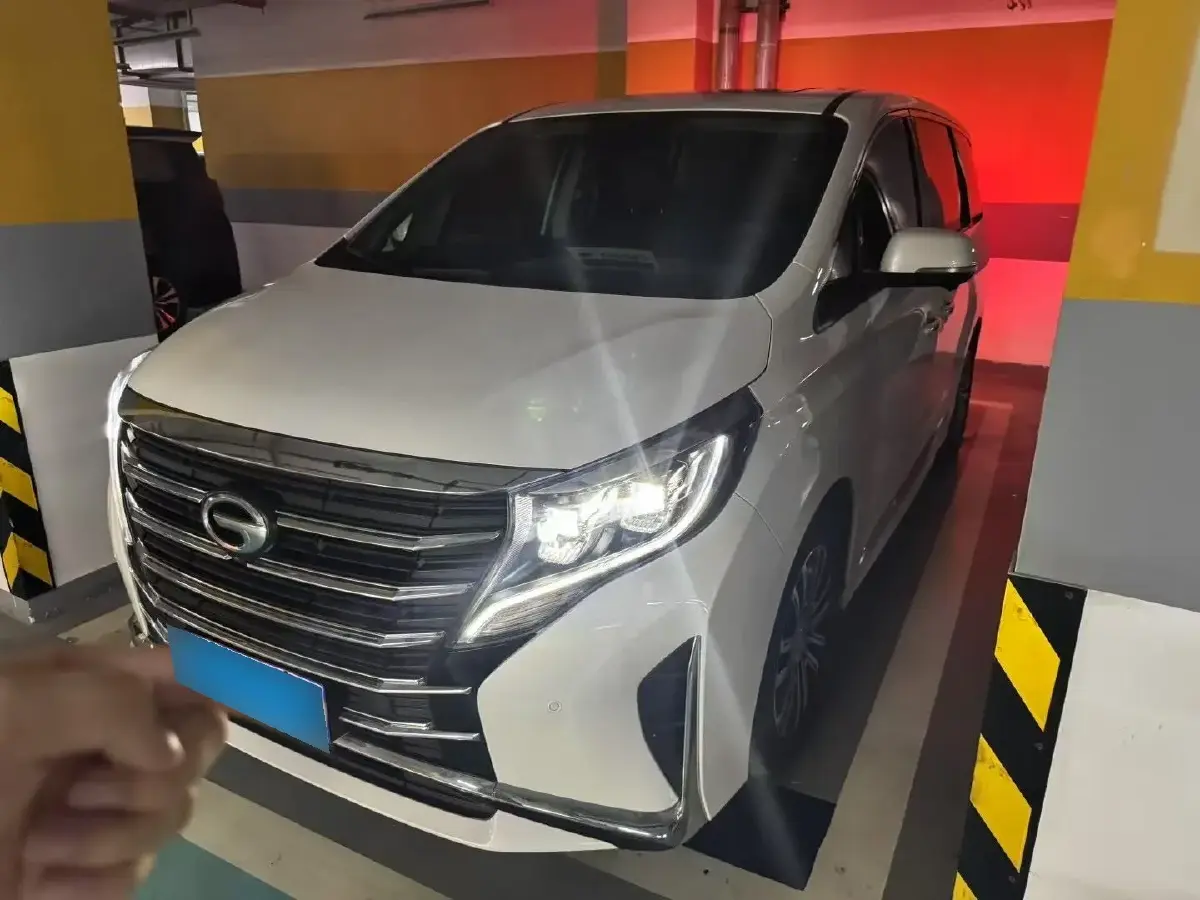 2023 GAC Trumpchi M8 2.0T 252HP L4 8AT