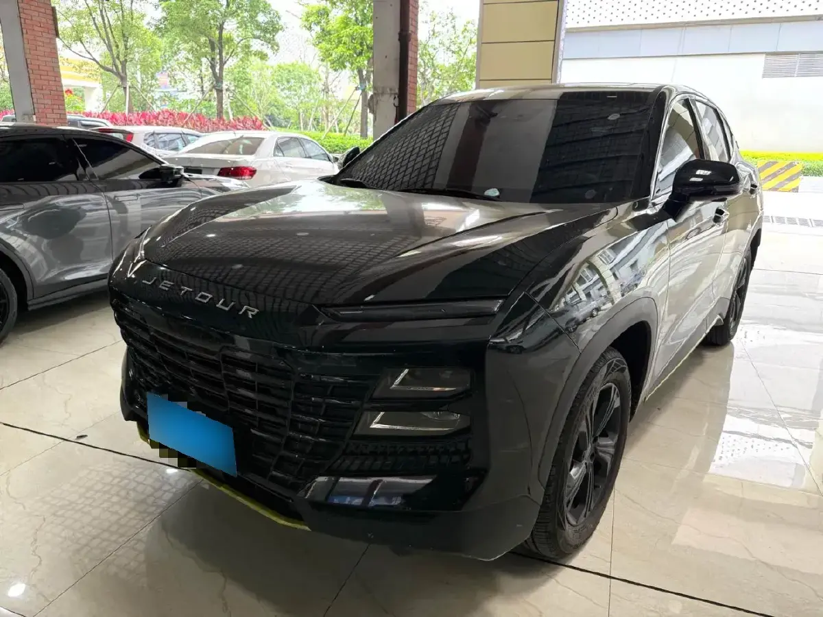 2024 Jetour DASHING 1.5T 156HP L4 6DCT