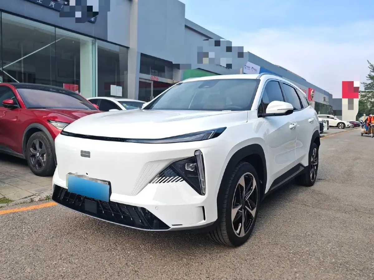 2024 Geely Galaxy L7 1.5T 163HP L4 3DHT PHEV 18.7KWH