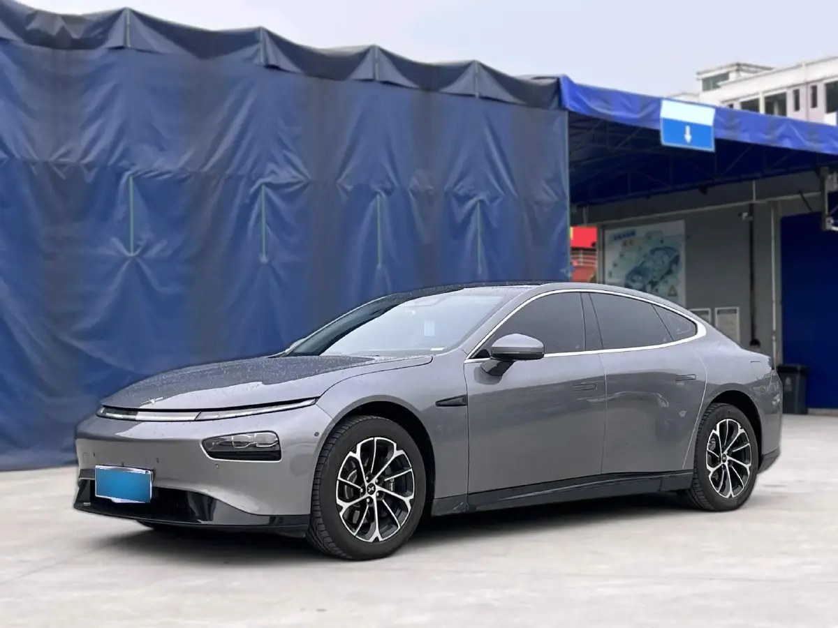 2022 Xpeng P7 BEV 77.9KWH