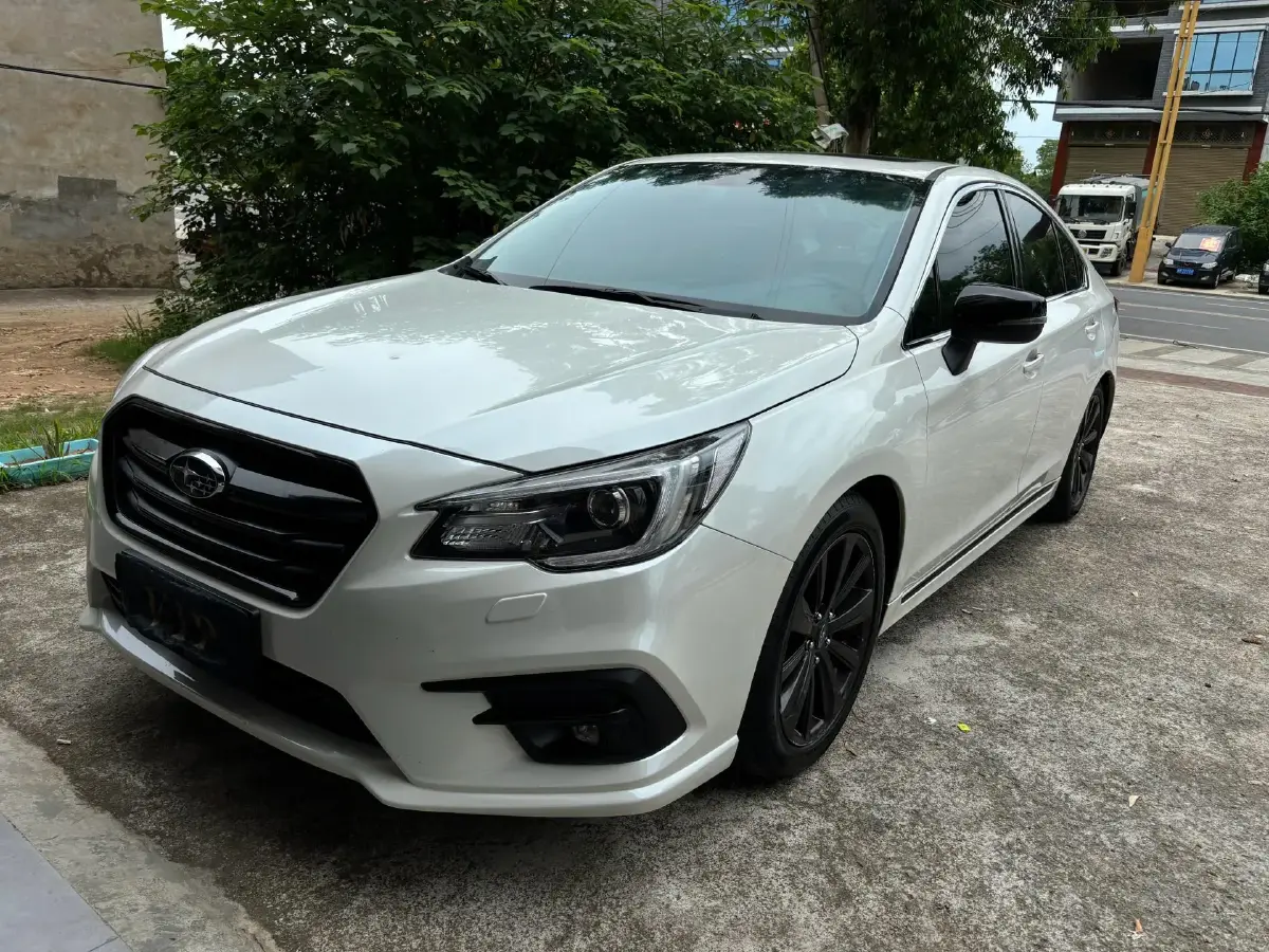 2020 Subaru Legacy 2.5L 175HP H4 CVT