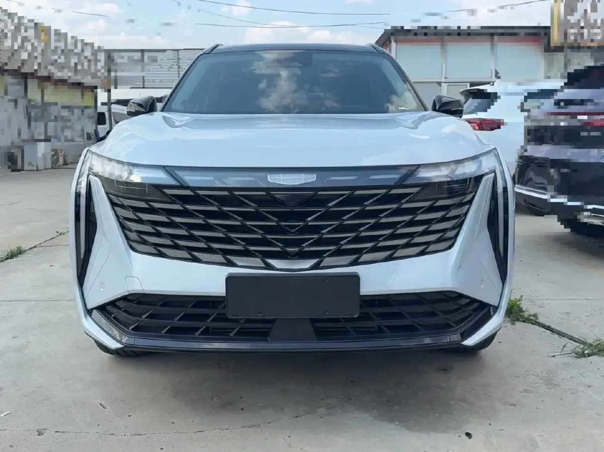 2024 Geely StarRay 1.5T 181HP L4 7DCT