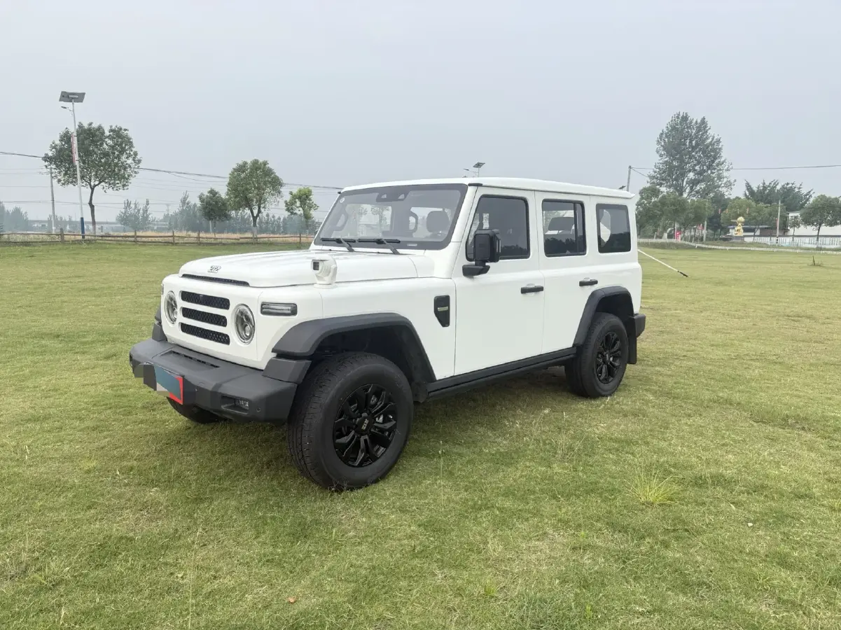 2024 212 212 T01 2.0T 252HP L4 8AT