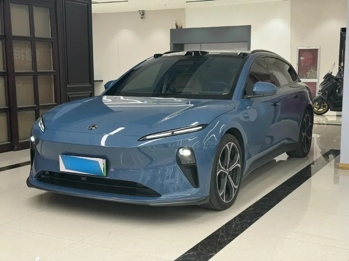 2024 NIO ET5T BEV 75KWH