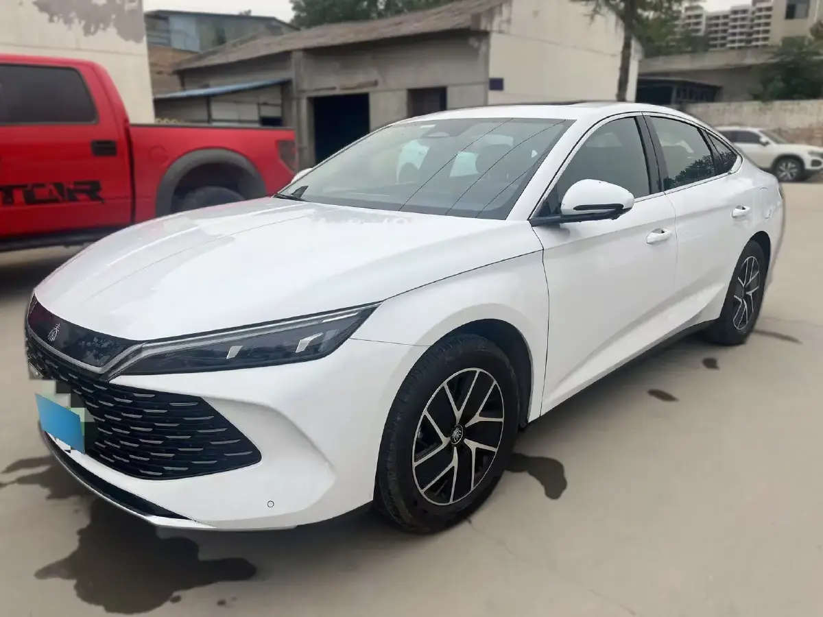 2024 BYD QinL 1.5L 101HP L4 E-CVT PHEV 15.87KWH