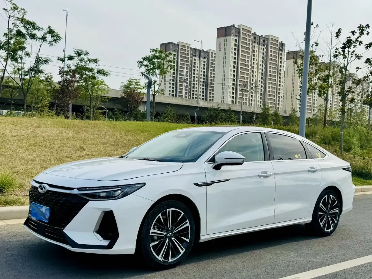 2022 Chery Arrizo 8 1.6T 197HP L4 7DCT